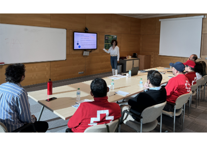 foto noticia Endesa activa su programa de voluntariado energético para ayudar a familias en situación vulnerable.